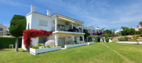 Refurbished 2-Bed Apartment in El Paraiso Alto